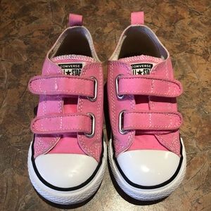 Girls size 10 converse All Star